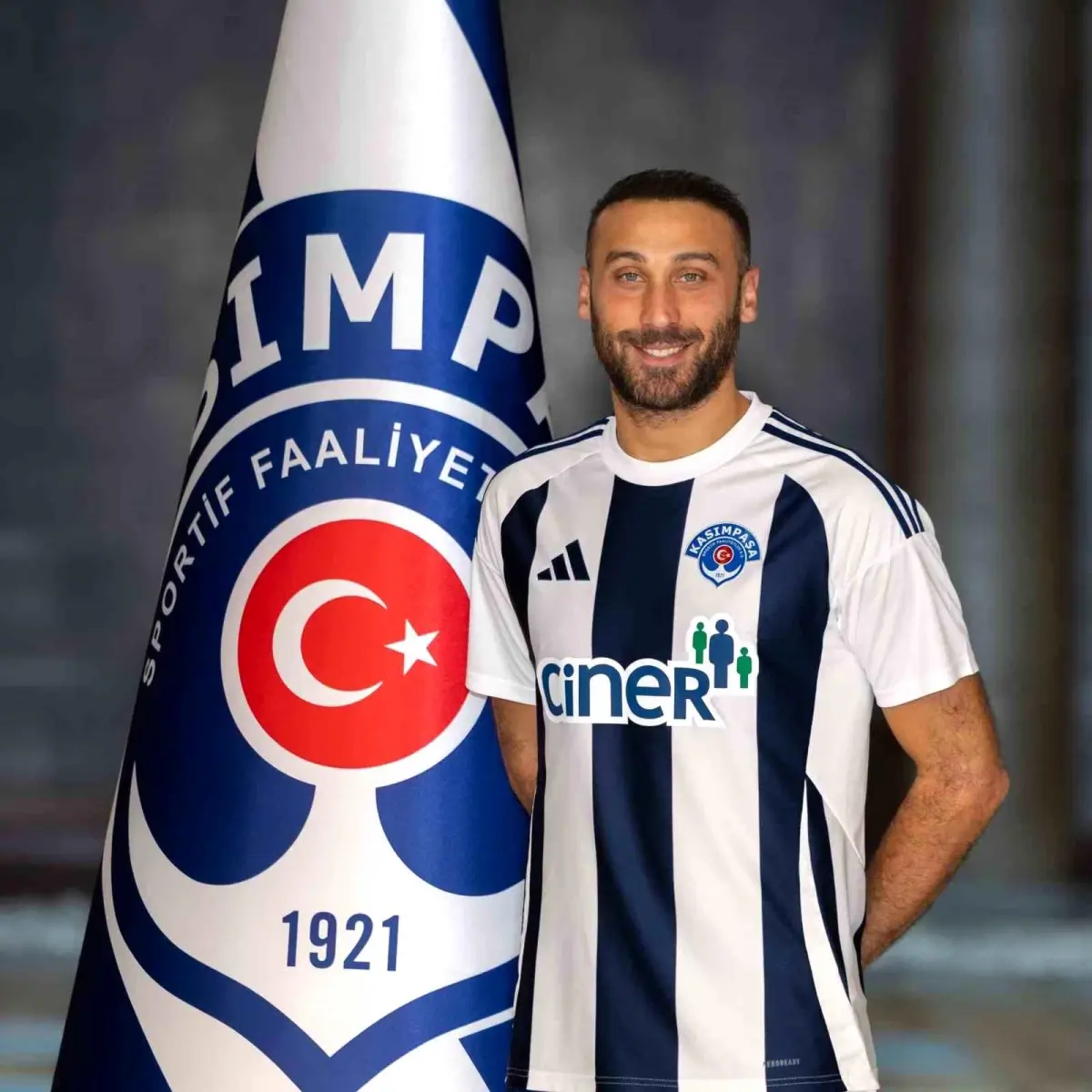 Cenk Tosun Kasımpaşa’da – Transfer Detayları ve Beklentiler