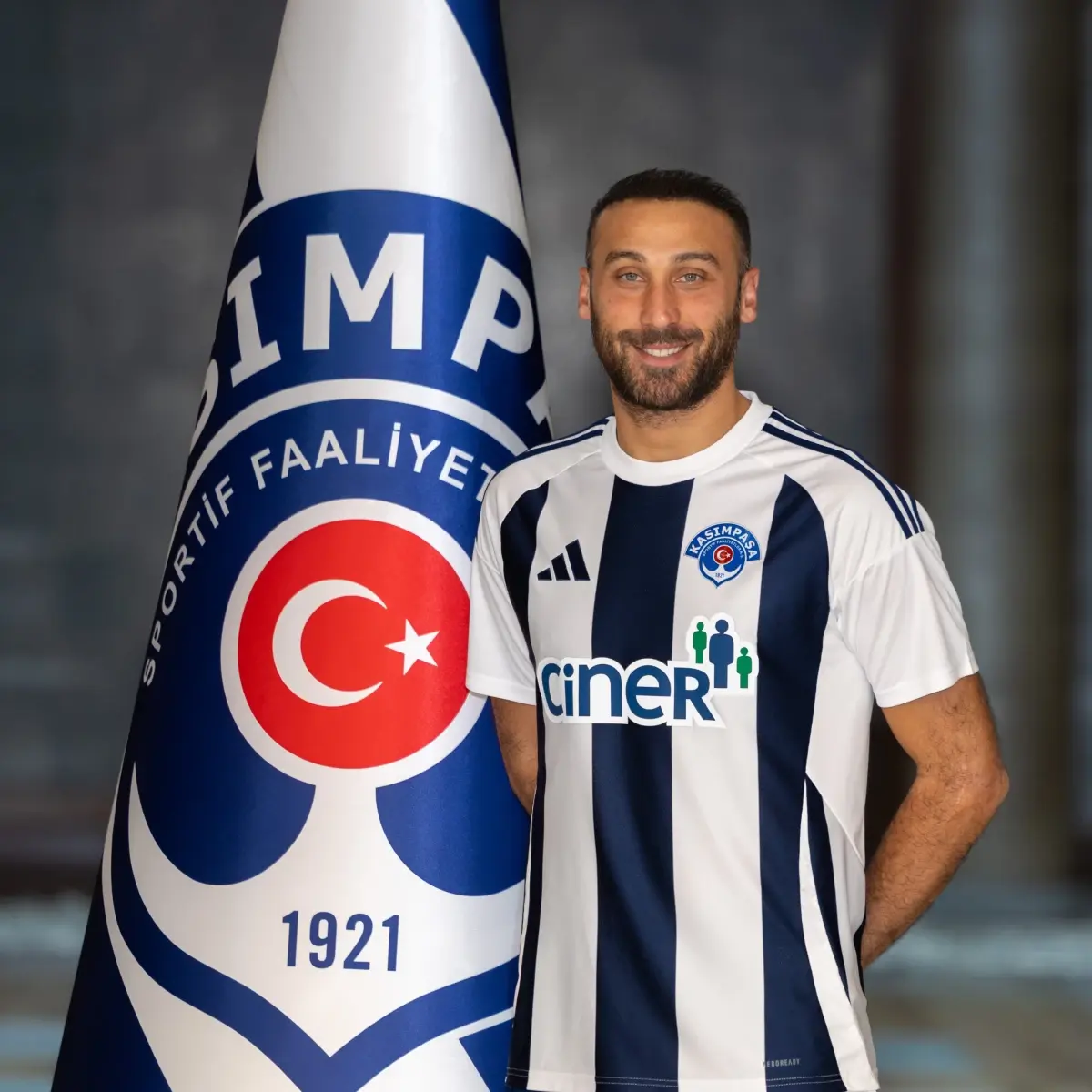 Kasımpaşa, Cenk Tosun’u Kadrosuna Ekledi: Fenerbahçe’den Transfer Detayları