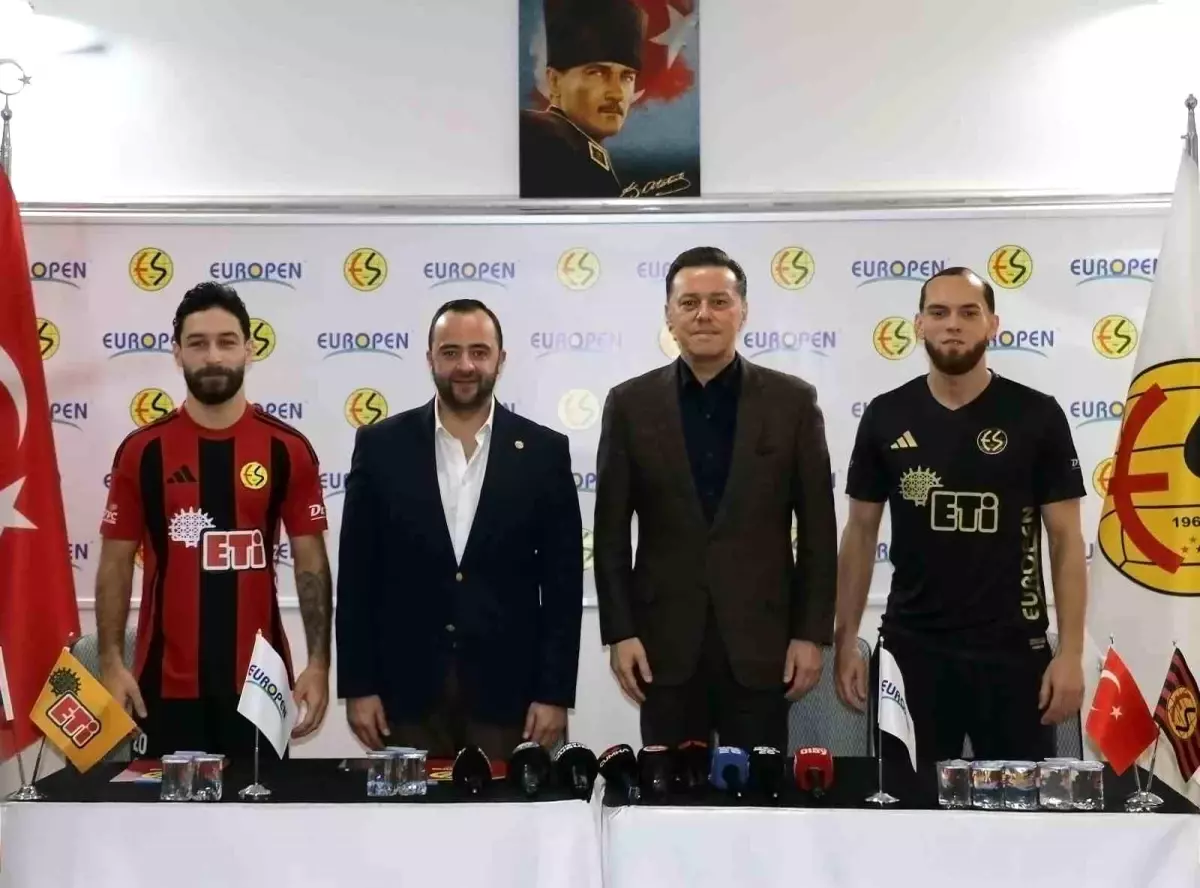 Eskişehirspor, Nebi Hatipoğlu'nun Desteğiyle İki Yeni Futbolcuyu Kadrosuna Katıyor