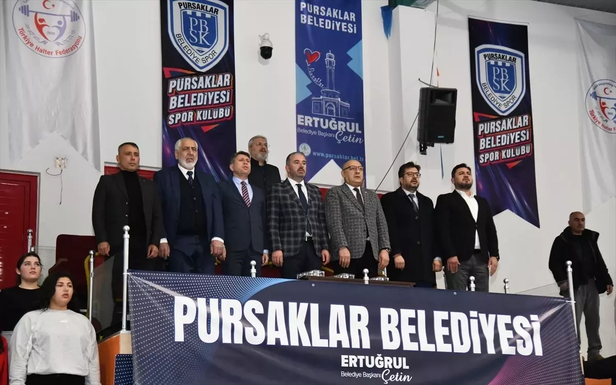 Pursaklar’da Engelli Halterciler Türkiye Şampiyonasını Açtı