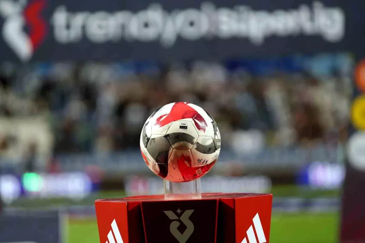 Galatasaray, Gaziantep'i Konuk Ediyor: Süper Lig 18. Hafta Yarın Başlıyor