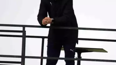 Adem Çağlayan maç sırasında