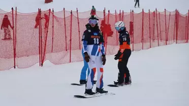 Snowboard Cross yarış pistinin görüntüsü