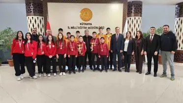 Kros yarışmasında derece elde eden Kütahya öğrencileri