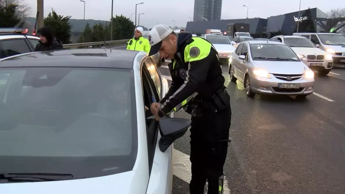 İstanbul’da Drone ile Taralı Alan Denetimi: 11 Sürücüye 29.909 TL Ceza