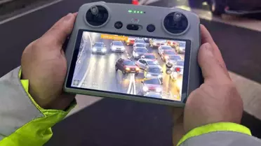 Ümraniye'de Dronlu Trafik Denetimi: 12 Araç 14.952 TL Ceza Aldı