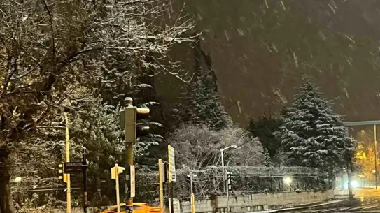 Ankara’da Gece Kar Yağışı Şehir Genelinde Yoğun Etki Yaratıyor
