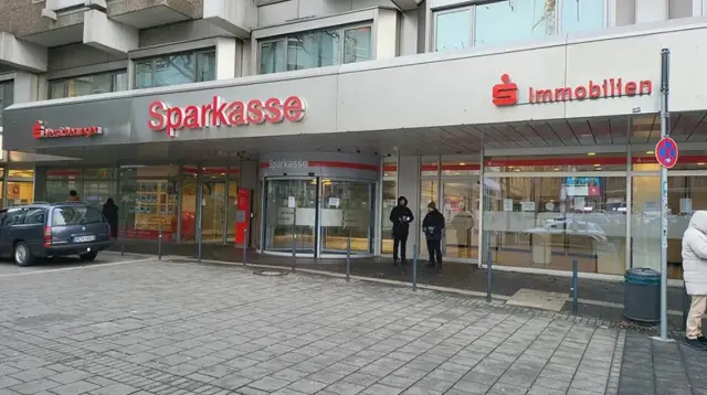 Soygun sonrası banka şubesi