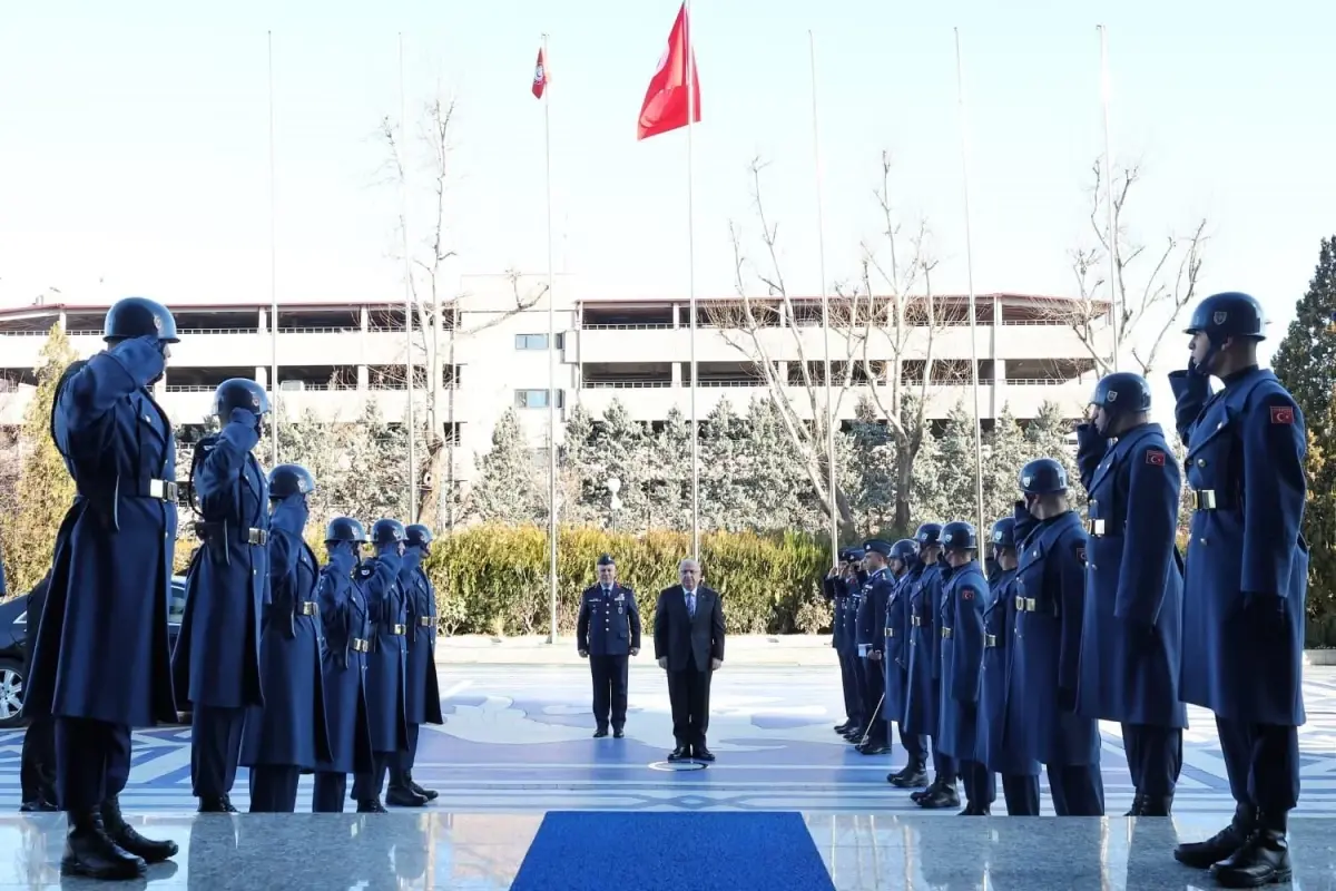Milli Savunma Bakanı Güler, Hava Kuvvetleri Yıllık Değerlendirme Toplantısına Başkanlık Etti