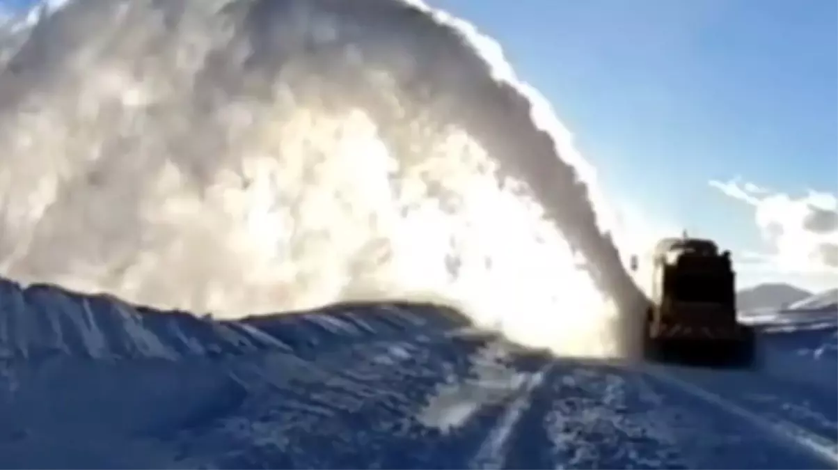 Bitlis’te Kar Yağışı Sonrası Tüm Kapalı Yollar Yeniden Açıldı