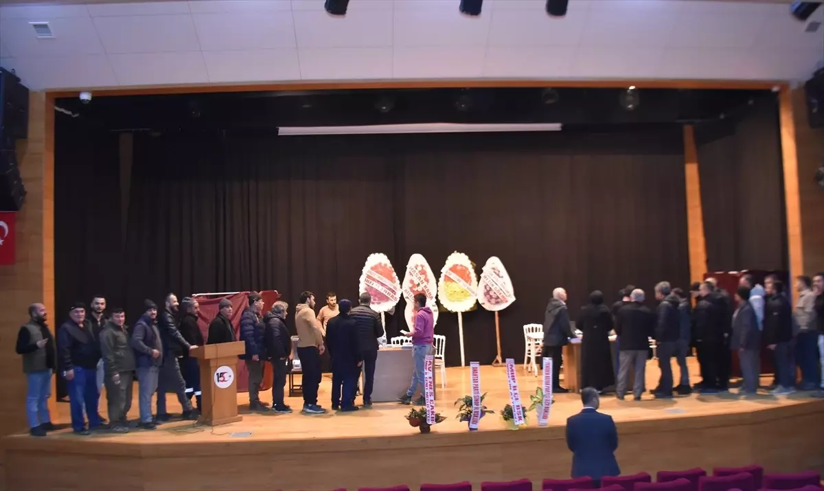 Boyabat Esnaf ve Sanatkarlar Odası Başkanlığına Şükrü Baş Yeniden Seçildi