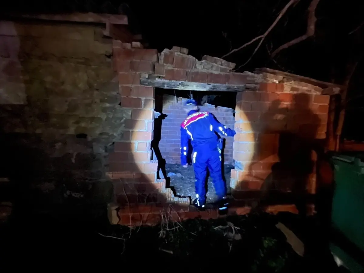 Çanakkale'de Jandarma Güven ve Huzur Operasyonu: 132 Tim 527 Personel Görev Başında