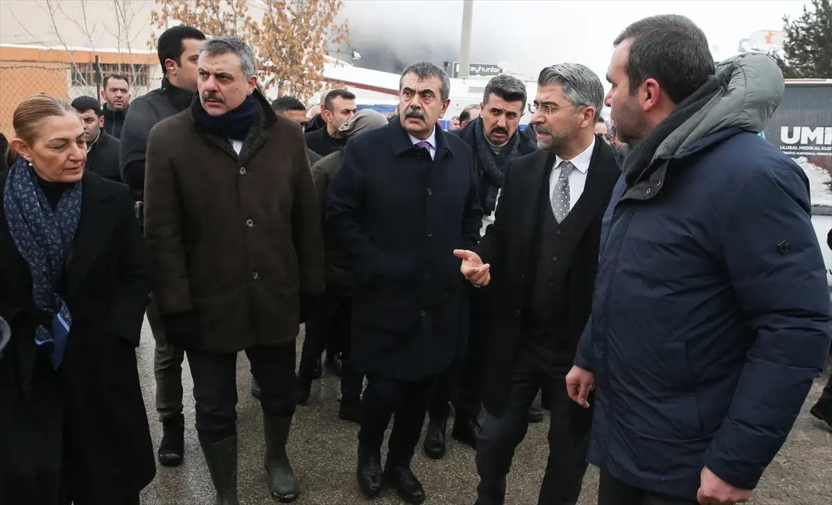 Erzurum’da Mobilya Atölyesinde Çıkan Yangın 2 Hayatı Aldı