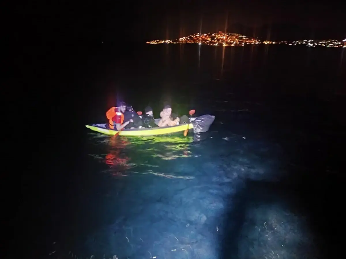 Bodrum Sahilinde Kanoyla Kaçak Göçmen Operasyonu: 4 Kişi Gözaltına Alındı
