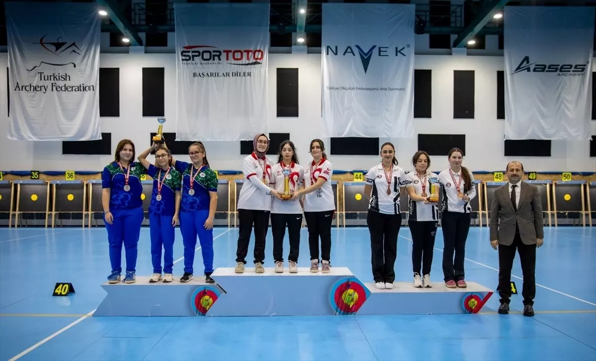 Muğla Okçuluk Takımı Kış Kupası'nda İki Gümüş ve Şampiyonlukla Göz Doldurdu