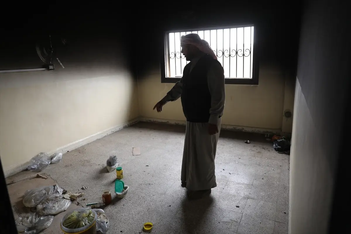 Halep'te YPG/SDG Cezaevi'nde Geniş Yangın ve Tahribat Görüntüleri