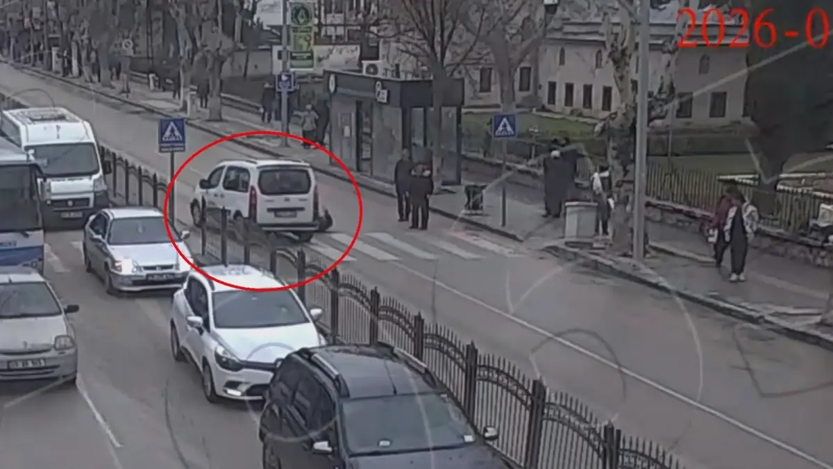 Amasya’da Hafif Ticari Araç Yaya Çarptı: Yaralı ve Olayın Detayları