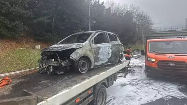 Fatih Sultan Mehmet Köprüsü'nde Araç Yangını Hızla Söndürüldü