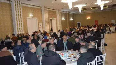 Tirit yemeği hazırlanırken