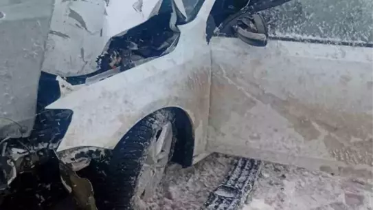 Aksaray’da Kar Yağışı Nedeniyle Zincirleme Trafik Kazası: 3 Yaralı