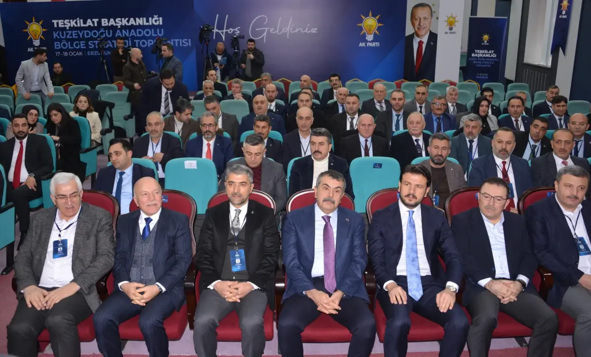 Bakan Tekin'den Muhalefetin Yeni Diline Dikkat Çekti: Değişen Sözcükler, Aynı Taktikler