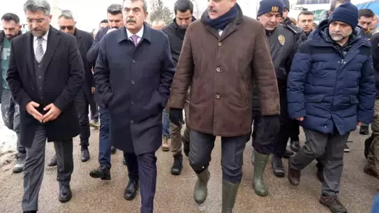 Erzurum'da Mobilya İşyerinde Meydana Gelen Yangın 2 Hayatı Helâle Etti