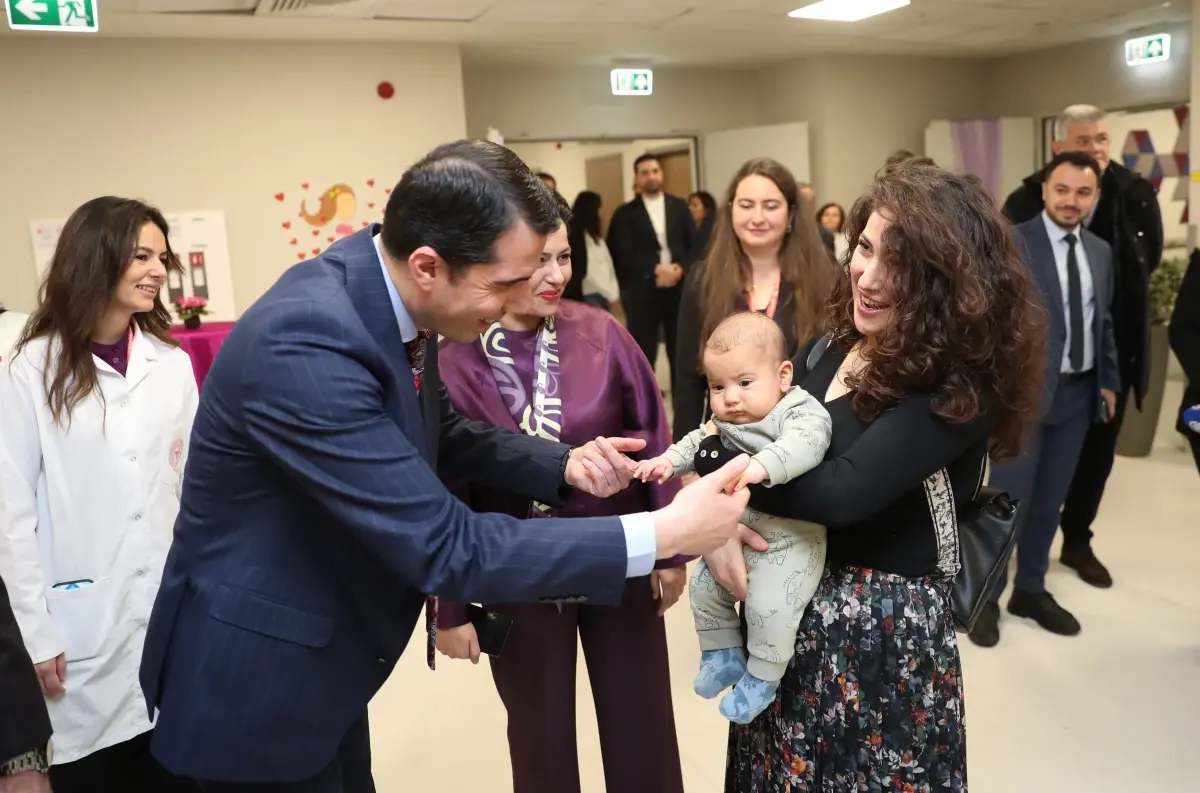 Ankara'da Doğum Dostu Ebe Destek Merkezi Hizmete Açıldı