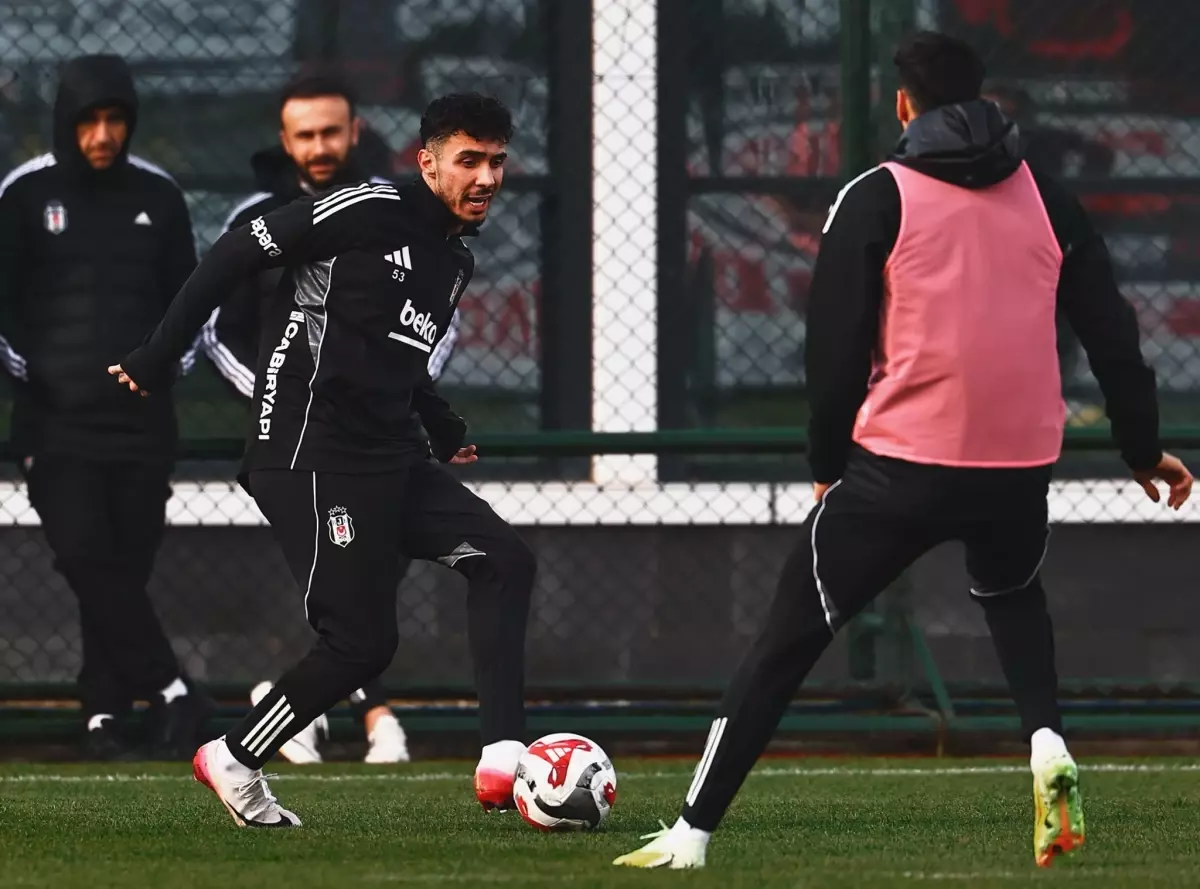 Beşiktaş, Kayserispor Maçına Hazırlıklarını Nevzat Demir Tesisleri'nde Tamamlıyor