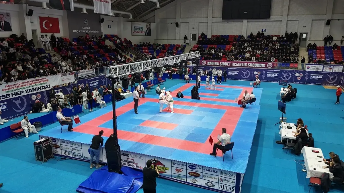 Karabük'te Türkiye Kyokushin Karate Şampiyonası Finali Görüldü