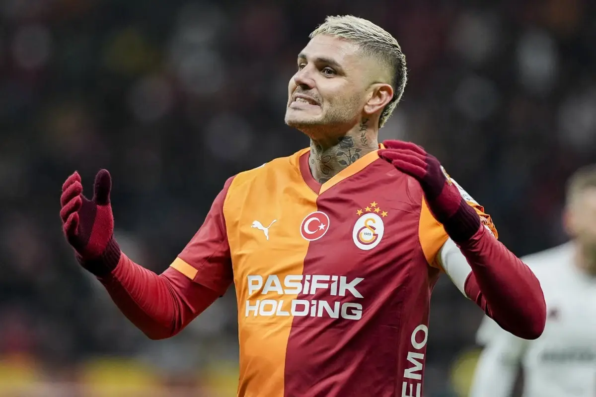 Galatasaray Taraftarlarından Mauro Icardi'ye Sert Eleştiri