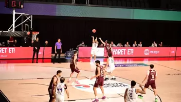 Çayırova Belediyesi Basketbol Takımı Federasyon Kupası Finaline Yükseldi