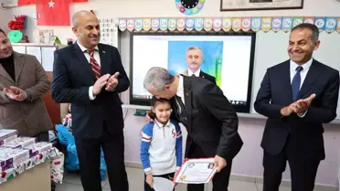 Dağıtım anından ana fotoğraf