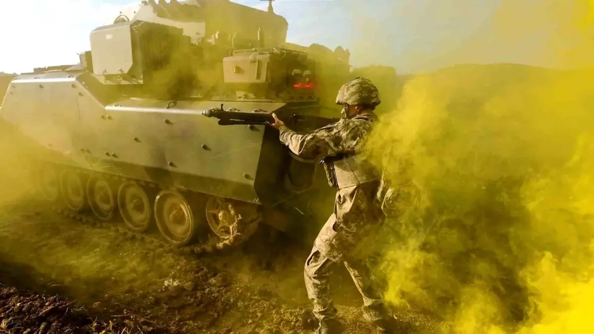 Tuzla Piyade Okulu'nda Modern Savaş Eğitimleri