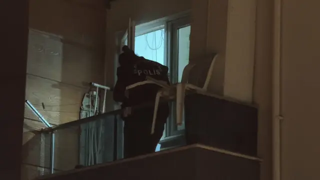 Polis ekiplerinin olay yerinde inceleme yapması