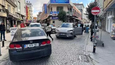 Eskişehir'de Yanlış Park Yasağı Trafiği Felç Ettirdi