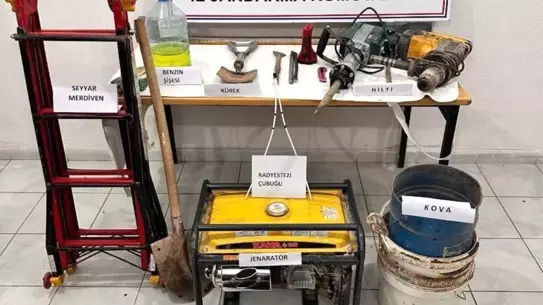 Kırıkkale'de Sit Alanında Kaçak Kazı Yapan İki Şahıs Suçüstü Yakalandı