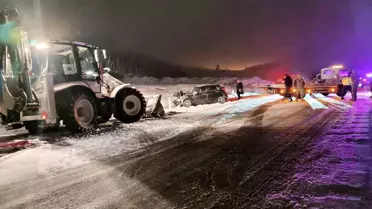 Mardin Mazıdağı'nda Şiddetli Kar Yağışı İki Aracı Çarpıştırdı, 7 Yaralı
