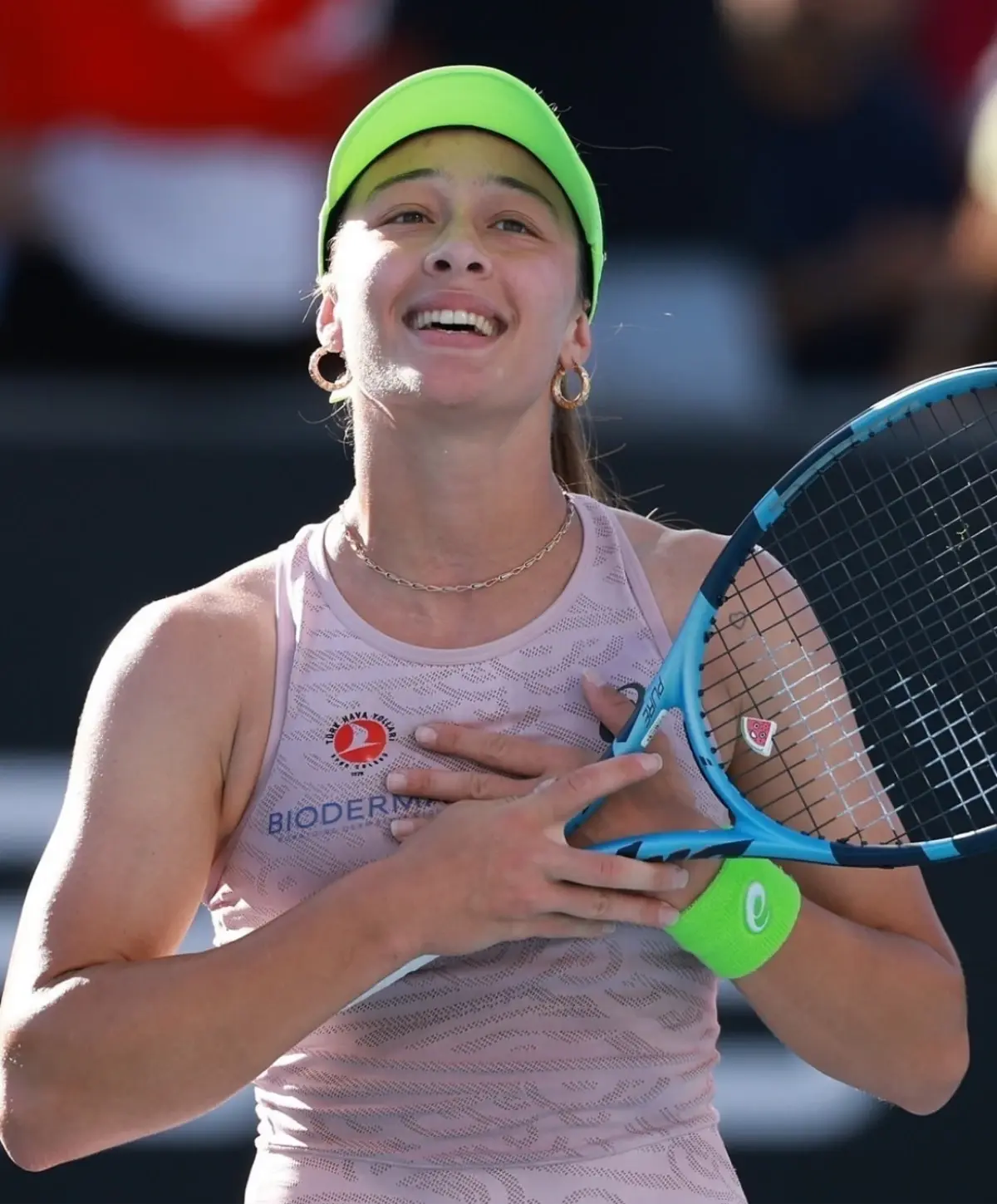 Zeynep Sönmez, Australian Open'da Büyük Sürpriz: Dünya 11'ini Yendi