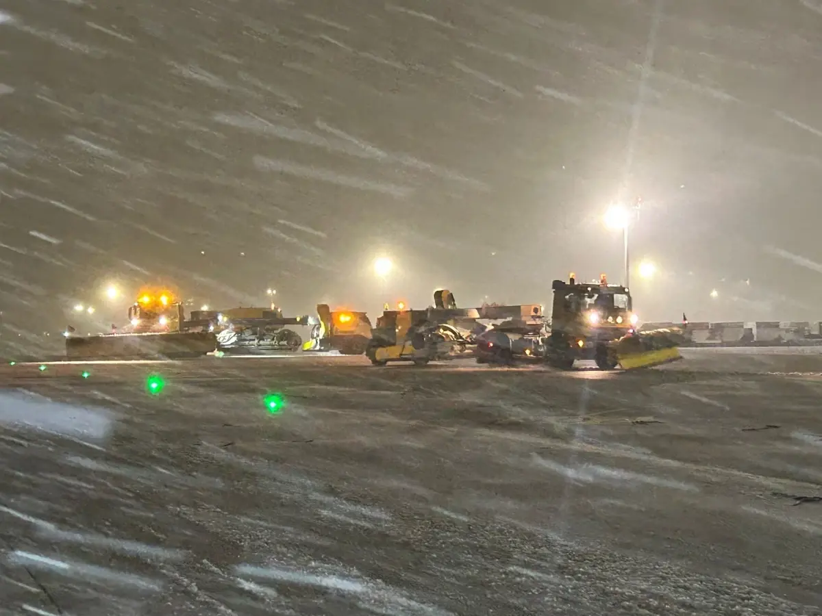 Sabiha Gökçen Havalimanı'nda Kar Yağışı Uçuş Kapasitesini %15 Azalttı