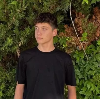 Avukatın mahkeme salonunda savunma yapması