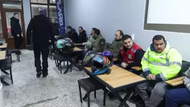 Motokuryeler 3 Gün Boyunca Sokaklarda: Ücret ve Çalışma Şartları Nedeniyle Grev Başlattı