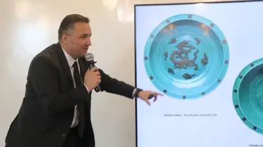 Pekin'de İpek Yolu Sempozyumu: Çin Porselenlerinin Tarihi ve Kültürel Etkileri