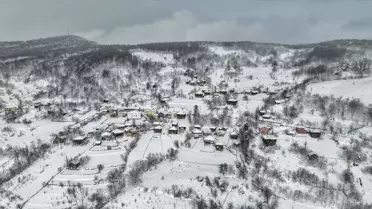 Sinop’ta Çangal Dağı Karla Bembeyaz: Drone Görüntüleri Şehri Büyülüyor