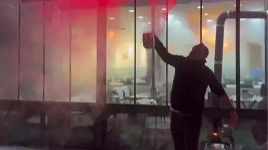 Sivas’ta Sıcak Su Deneyi Sonucu Şok Yaralanma: Esnaf Hastaneye Kayıt Oldu