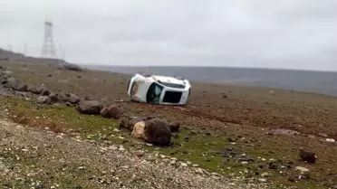 Gercüş'te Kontrolden Çıkan Araç Takla Attı, Şoför Sağ Salim Kurtuldu