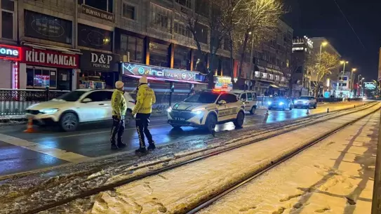 Kayseri Melikgazi'de Otomobilin Çarptığı Yayaya Ağır Yaralı