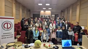 Anadolu Üniversitesi'nden Tenis Tutkunlarına Özel Bilgi ve Gelişim Sunumu