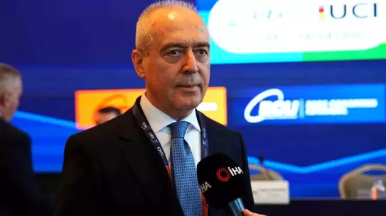 Emin Müftüoğlu şampiyonada pist bisikletine değindi