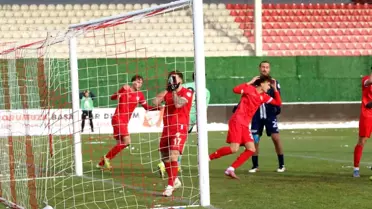 Boluspor, Sarıyer'i 2-1 Mağlup Etti: Maçın Kritik Anları ve Gollerin Özeti