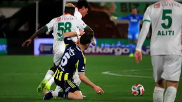 Alanyaspor, Fenerbahçe Karşısında İlk Çeyrekte 2-1 Önde